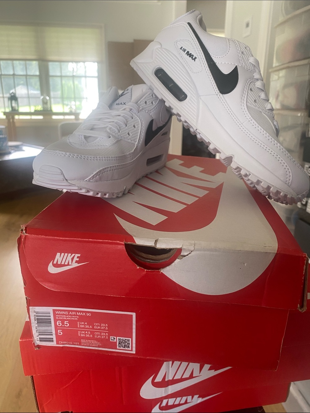 Nike White and Black Air Max 90 Sneakers